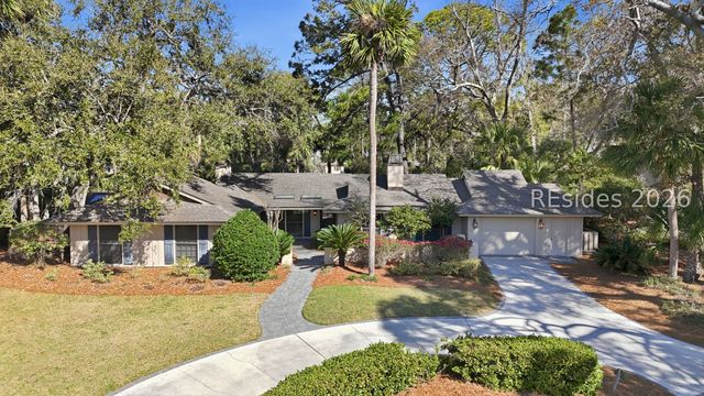 28 Beach Lagoon Road W, Hilton Head Island, SC 29928