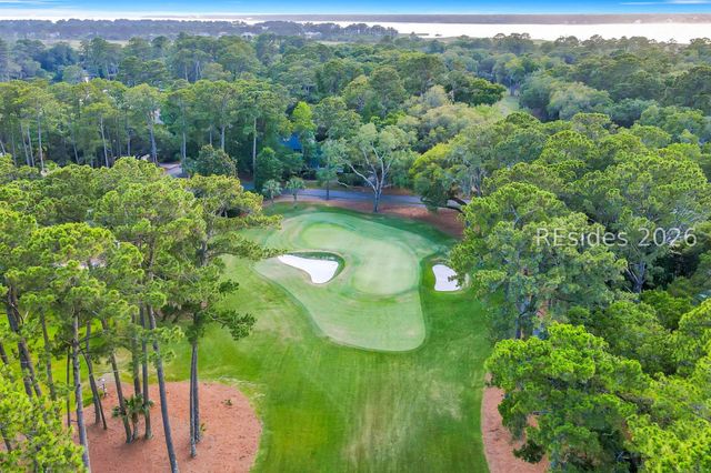 28 Beach Lagoon Road W, Hilton Head Island, SC 29928