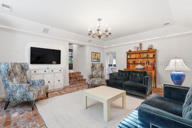 28 Beach Lagoon Road W, Hilton Head Island, SC 29928