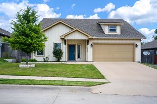 3303 Sweetwater Way, Sherman, TX 75090