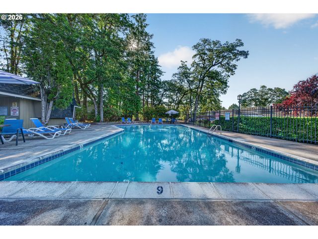 1500 NORKENZIE Rd, Eugene, OR 97401
