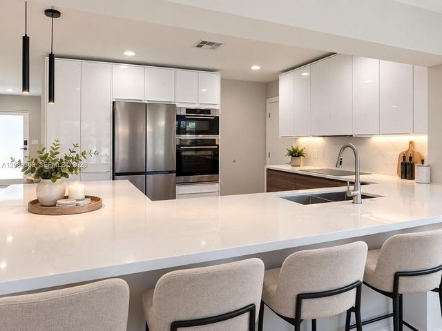 401 S Highland Drive, Hollywood, FL 33021