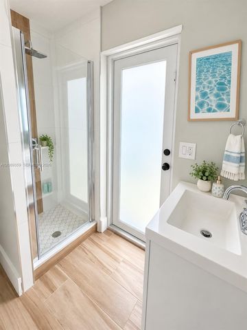401 S Highland Drive, Hollywood, FL 33021