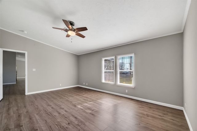 8907 County Road 511, Rosharon, TX 77583