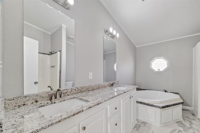 8907 County Road 511, Rosharon, TX 77583