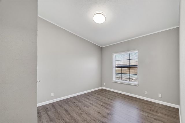 8907 County Road 511, Rosharon, TX 77583