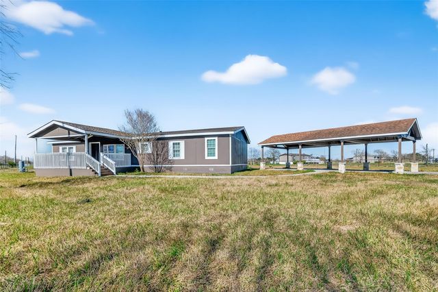 8907 County Road 511, Rosharon, TX 77583