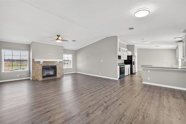 8907 County Road 511, Rosharon, TX 77583