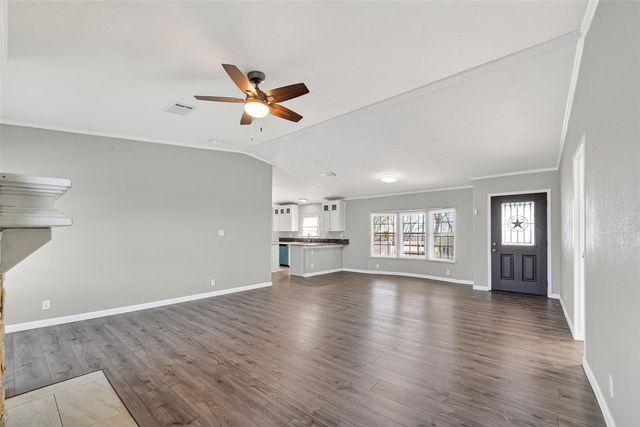 8907 County Road 511, Rosharon, TX 77583