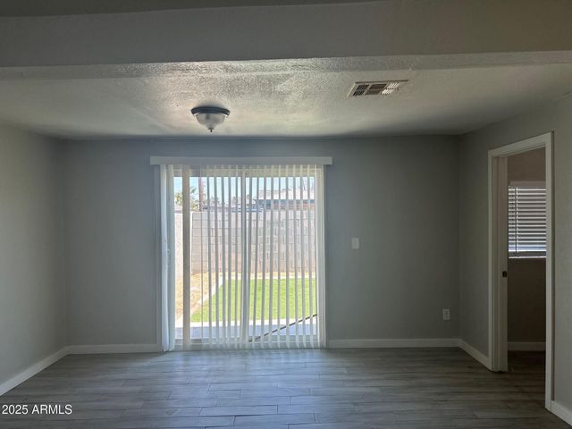 5113 N 17th Avenue Apt 2, Phoenix, AZ 85015