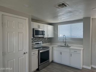 5113 N 17th Avenue Apt 2, Phoenix, AZ 85015