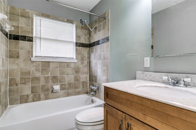 10376 Bel Aire Drive, Dallas, TX 75218