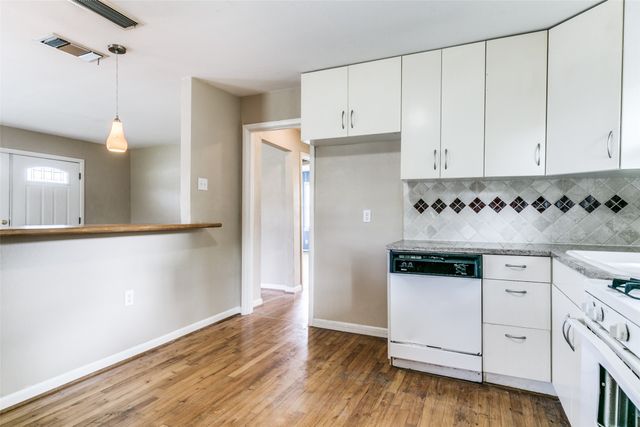 10376 Bel Aire Drive, Dallas, TX 75218