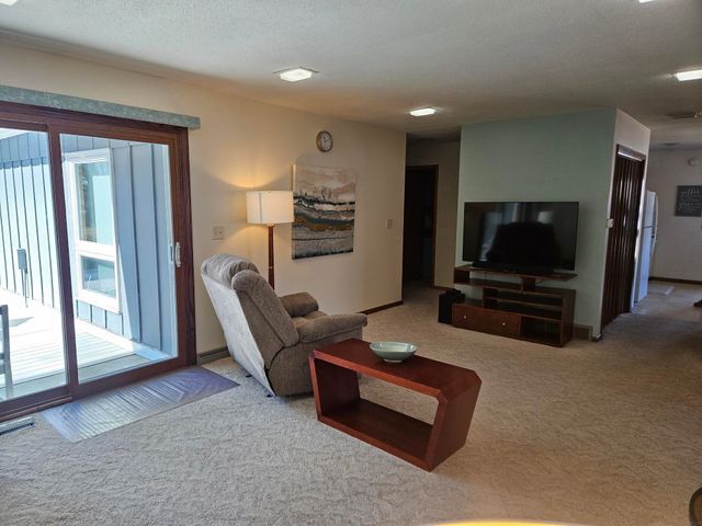 500 7th Ave SE, Oelwein, IA 50662