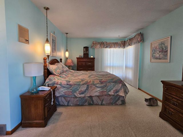 500 7th Ave SE, Oelwein, IA 50662