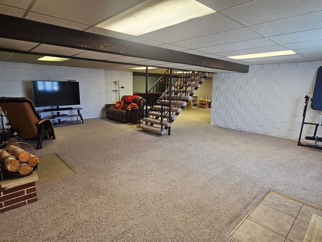 500 7th Ave SE, Oelwein, IA 50662