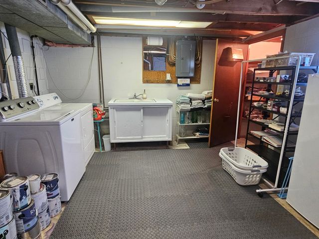 500 7th Ave SE, Oelwein, IA 50662