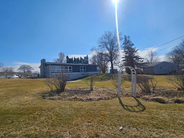 500 7th Ave SE, Oelwein, IA 50662