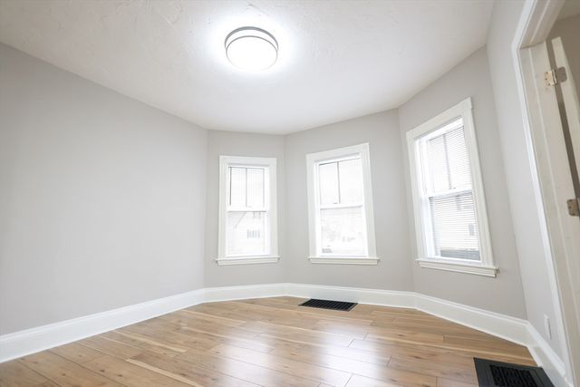 31 Graham St 1, Quincy, MA 02169