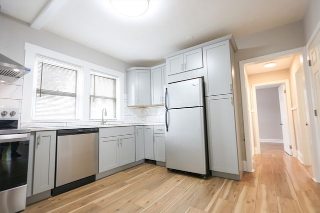 31 Graham St 1, Quincy, MA 02169