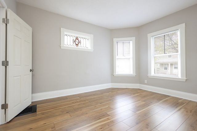 31 Graham St 1, Quincy, MA 02169