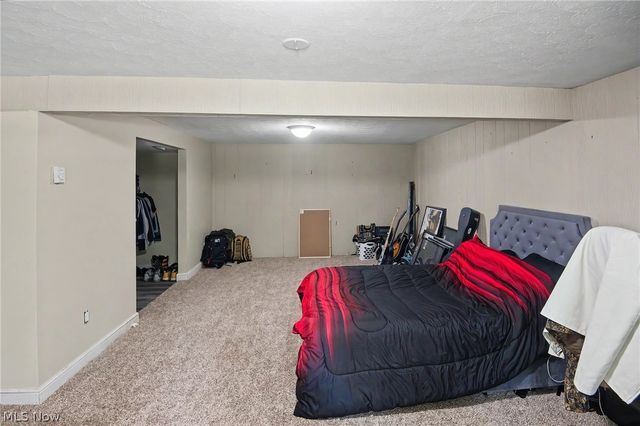 1392 Homestead Drive, East Liverpool, OH 43920