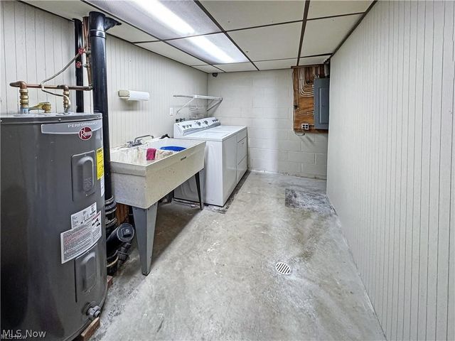1392 Homestead Drive, East Liverpool, OH 43920