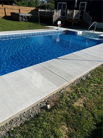 1392 Homestead Drive, East Liverpool, OH 43920