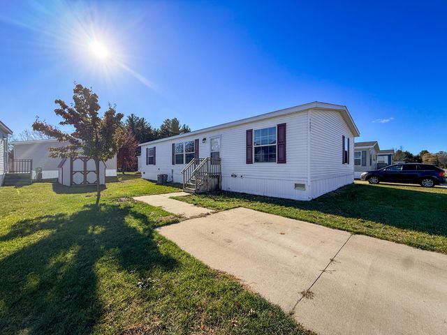 4883 Russet Avenue, Muskegon, MI 49442