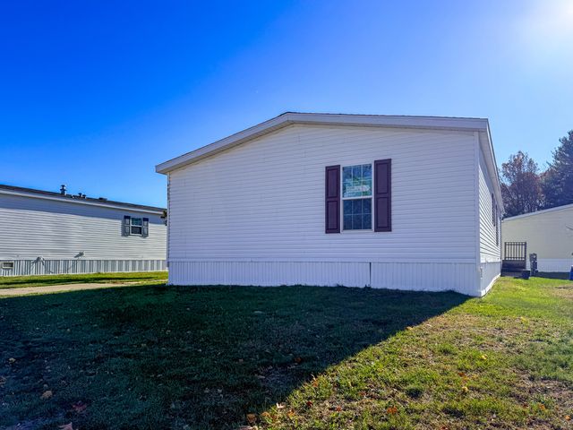 4883 Russet Avenue, Muskegon, MI 49442