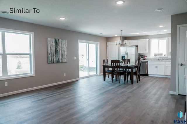 6401 W Valentine St Street, Sioux Falls, SD 57107