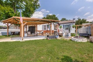 4015 Poinsettia Drive, Dallas, TX 75211