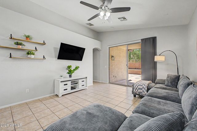 18183 W DESERT BLOSSOM Drive, Goodyear, AZ 85338