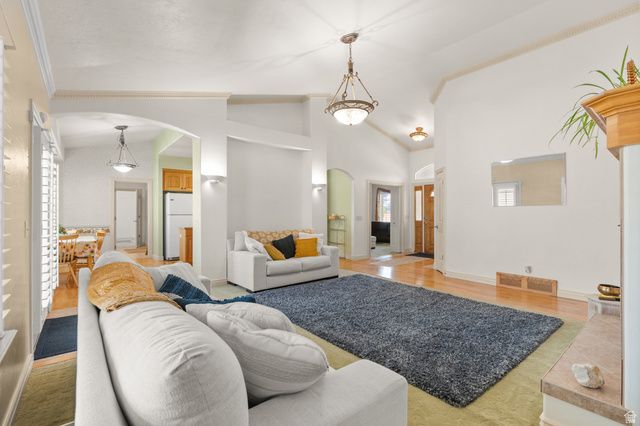 12384 S OVERLOOK RIDGE CT, Riverton, UT 84065