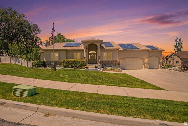 12384 S OVERLOOK RIDGE CT, Riverton, UT 84065