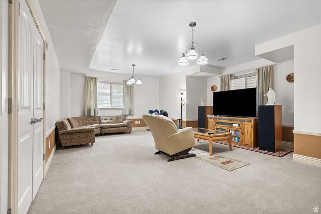 12384 S OVERLOOK RIDGE CT, Riverton, UT 84065