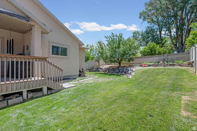 12384 S OVERLOOK RIDGE CT, Riverton, UT 84065