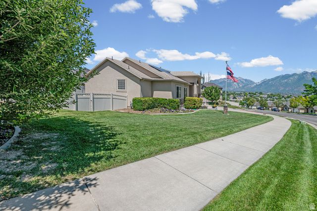 12384 S OVERLOOK RIDGE CT, Riverton, UT 84065