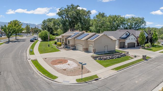 12384 S OVERLOOK RIDGE CT, Riverton, UT 84065