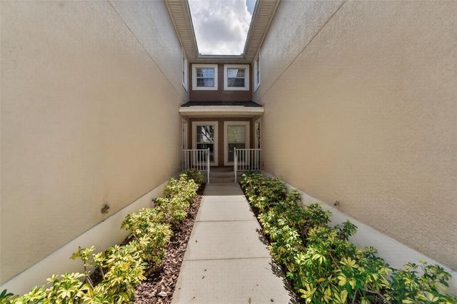 2028 KINGS PALACE DRIVE 2028, Riverview, FL 33578