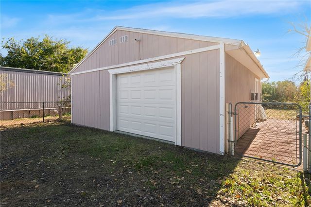 2150 E Thompson Avenue, Kingman, AZ 86409