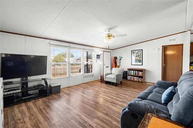 2150 E Thompson Avenue, Kingman, AZ 86409