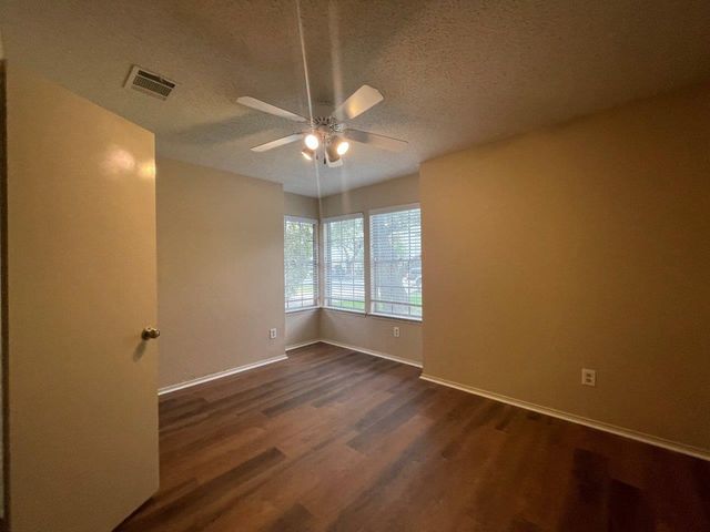 12607 Olympiad DR, Austin, TX 78729