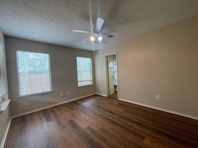 12607 Olympiad DR, Austin, TX 78729