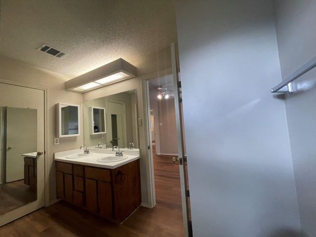 12607 Olympiad DR, Austin, TX 78729
