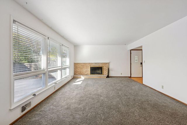 1410 Hillsboro Avenue S, Saint Louis Park, MN 55426