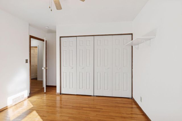 1410 Hillsboro Avenue S, Saint Louis Park, MN 55426