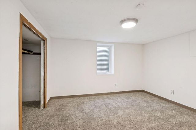 1410 Hillsboro Avenue S, Saint Louis Park, MN 55426