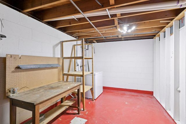 1410 Hillsboro Avenue S, Saint Louis Park, MN 55426