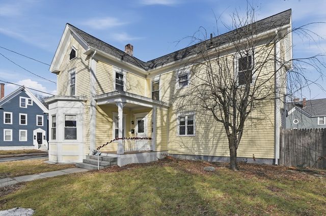 21 Whitman St, Leominster, MA 01453